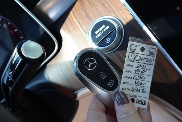 Used 2025 Mercedes-Benz C 300 Sedan image 9