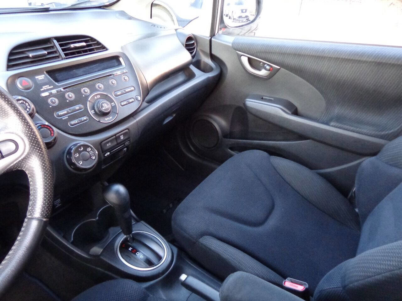 Used 2012 Honda Fit Sport image 36