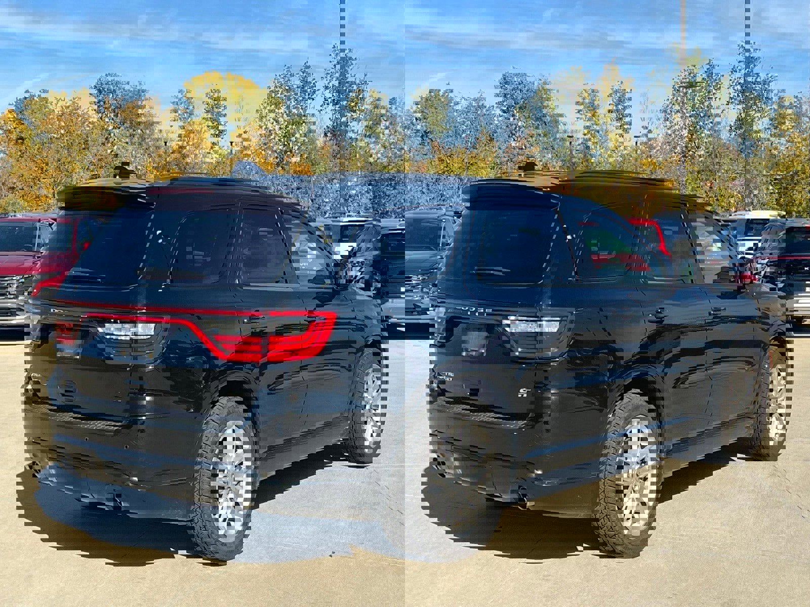 Used 2024 Dodge Durango GT image 12