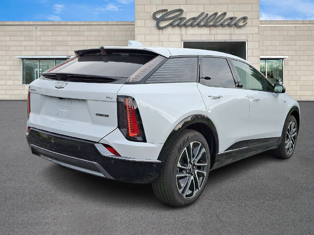 New 2027 Cadillac Optiq Sport AWD/4WD image 3