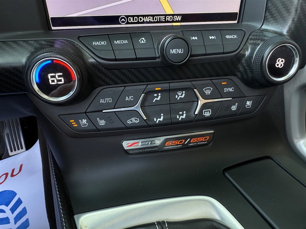 Used 2016 Chevrolet Corvette Z06 w/ 3LZ Preferred Equipment Group image 46