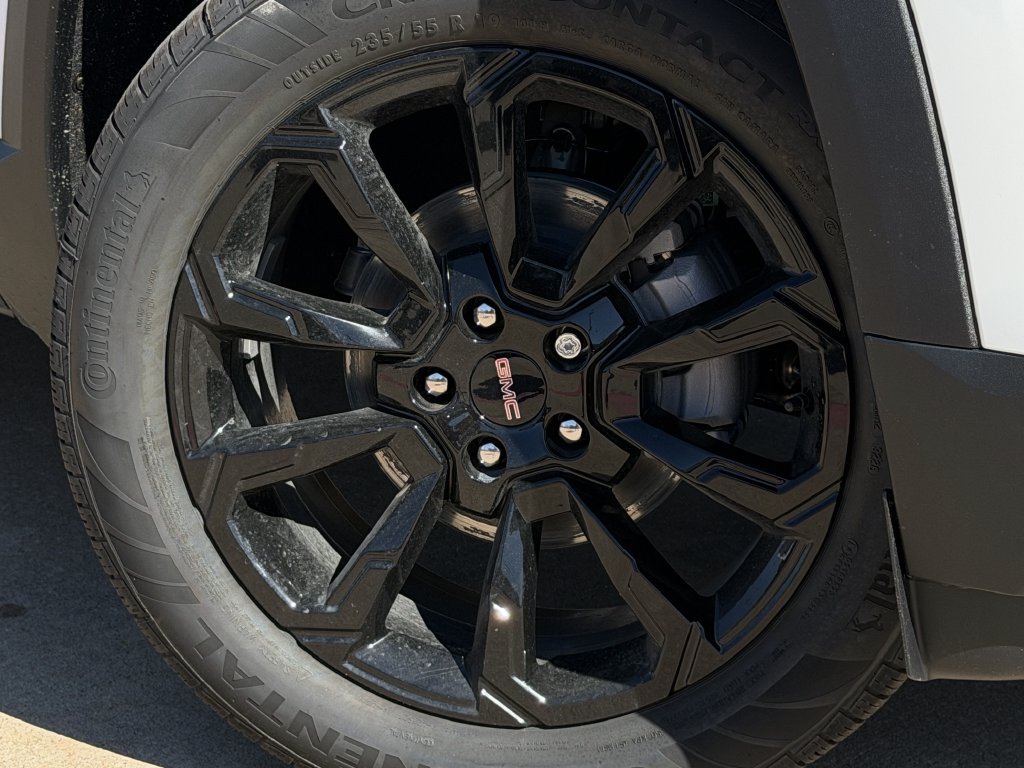 New 2027 GMC Terrain Elevation w/ Elevation Premium Package FWD image 9