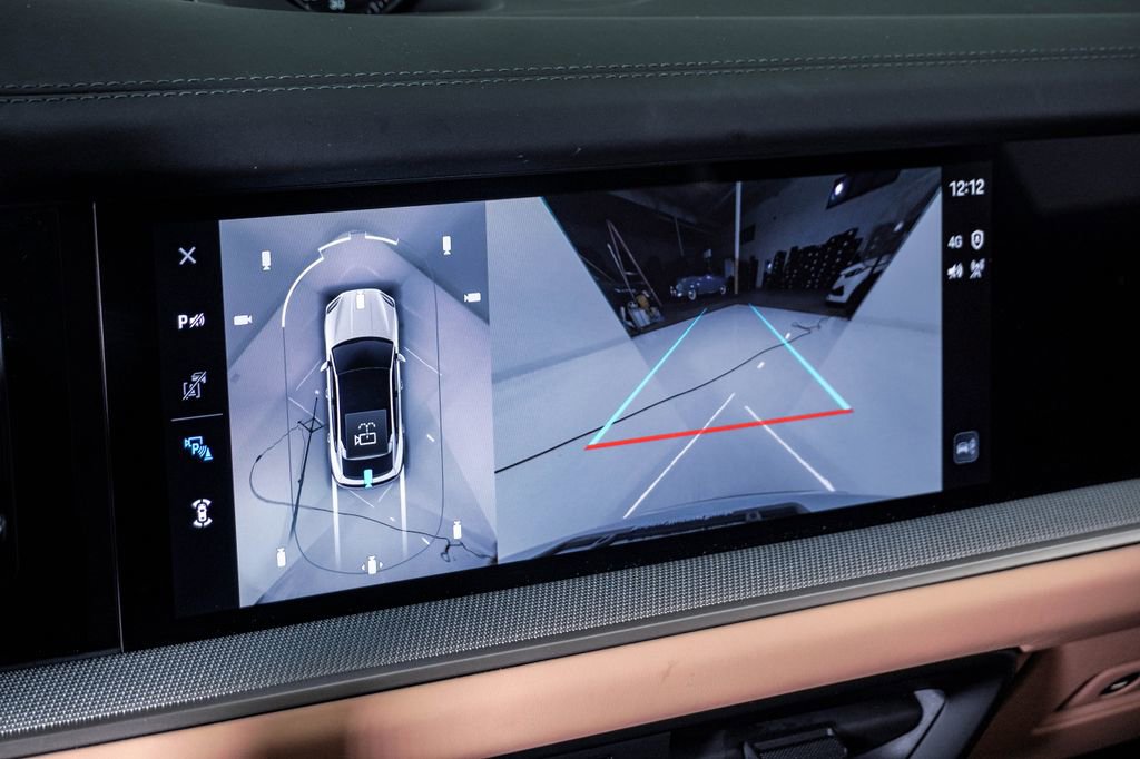 Certified 2025 Porsche Cayenne Coupe AWD/4WD image 23
