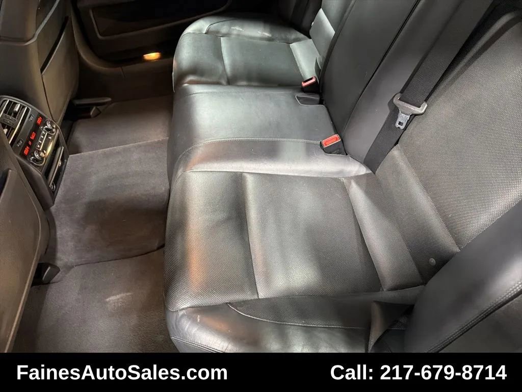 Used 2015 BMW 750Li xDrive 750Li xDrive Sedan 4D image 38