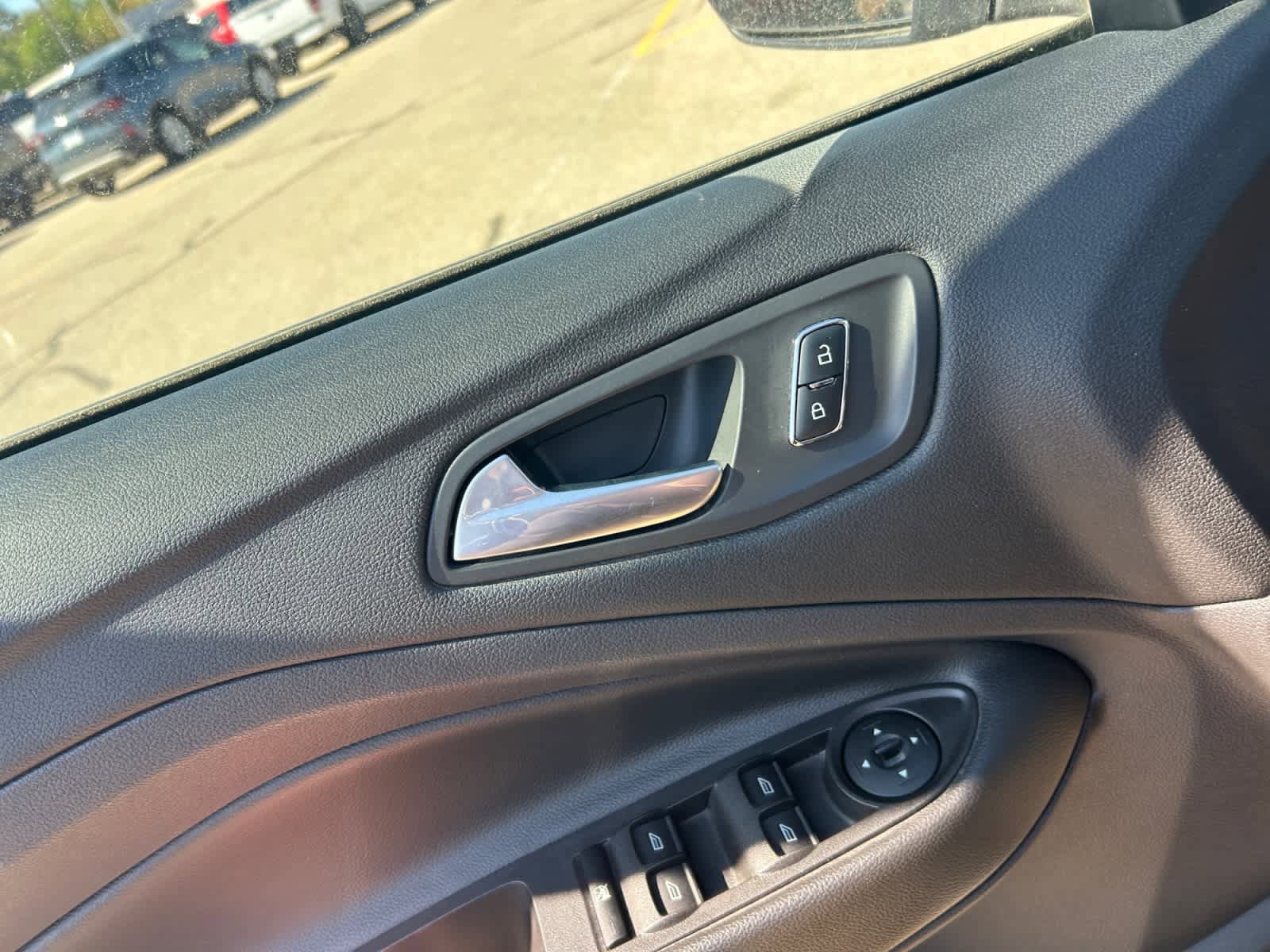 Used 2014 Ford Escape SE FWD image 10