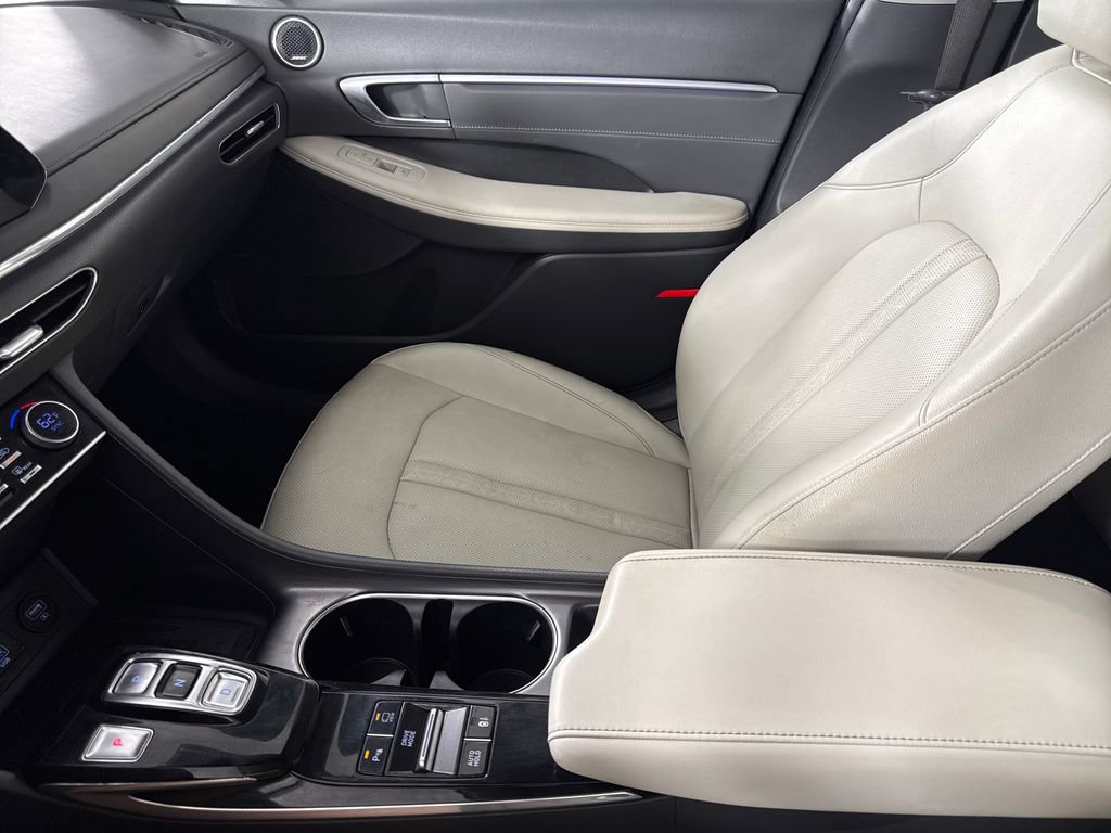 Certified 2022 Hyundai Sonata Limited FWD image 21