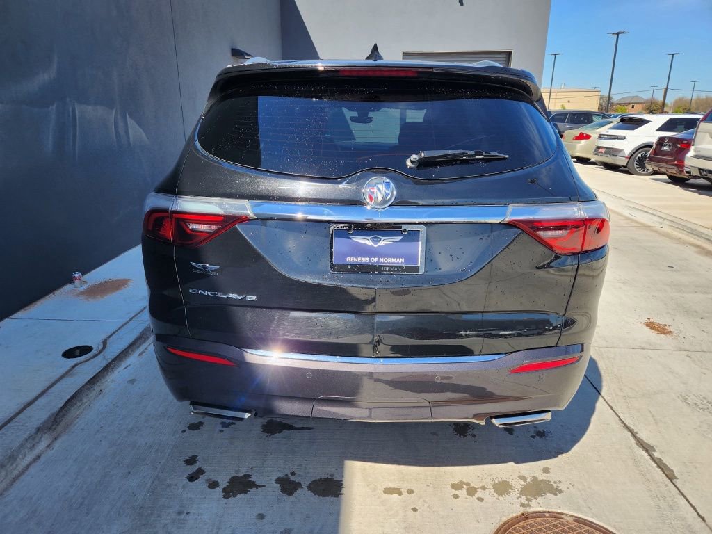 Used 2024 Buick Enclave Premium image 6