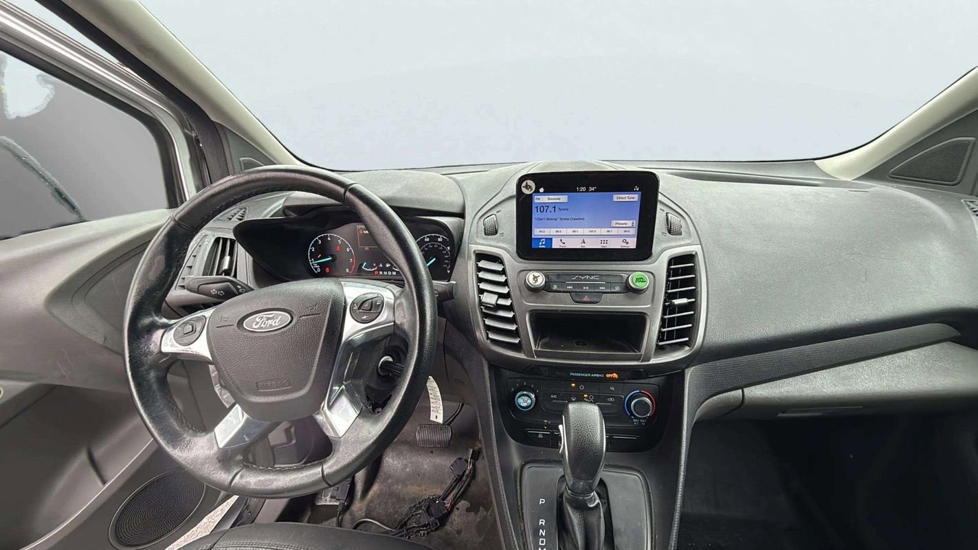 Used 2019 Ford Transit Connect XLT image 9