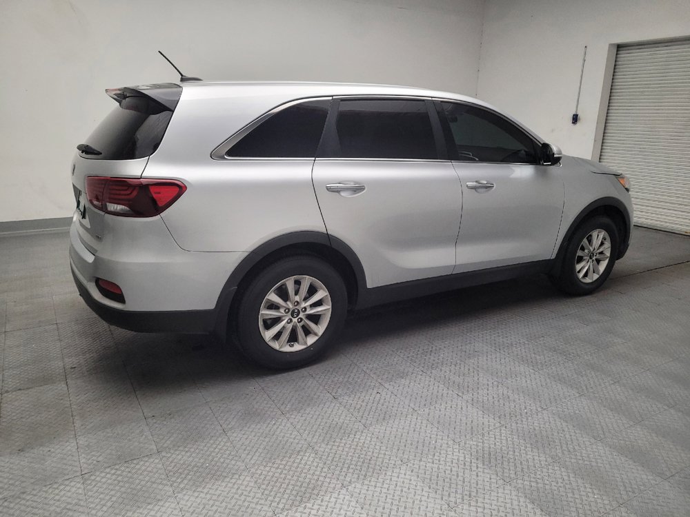 Used 2019 Kia Sorento FWD image 10