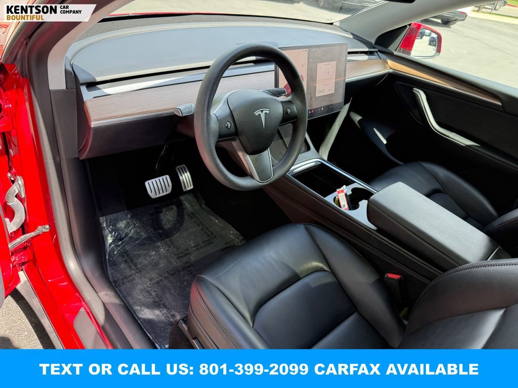 Used 2023 Tesla Model Y Performance AWD/4WD image 29