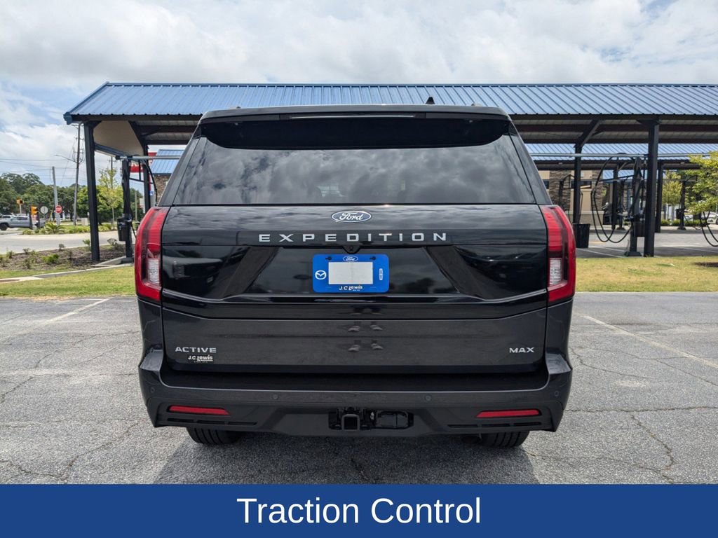 New 2025 Ford Expedition Max Active image 5