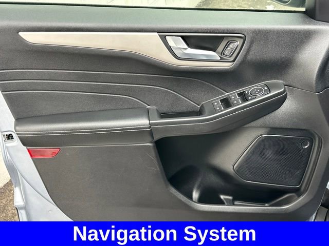 Used 2022 Ford Escape SEL image 11