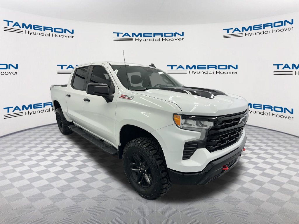 Used 2024 Chevrolet Silverado 1500 LT Trail Boss w/ Protection Package AWD/4WD image 7