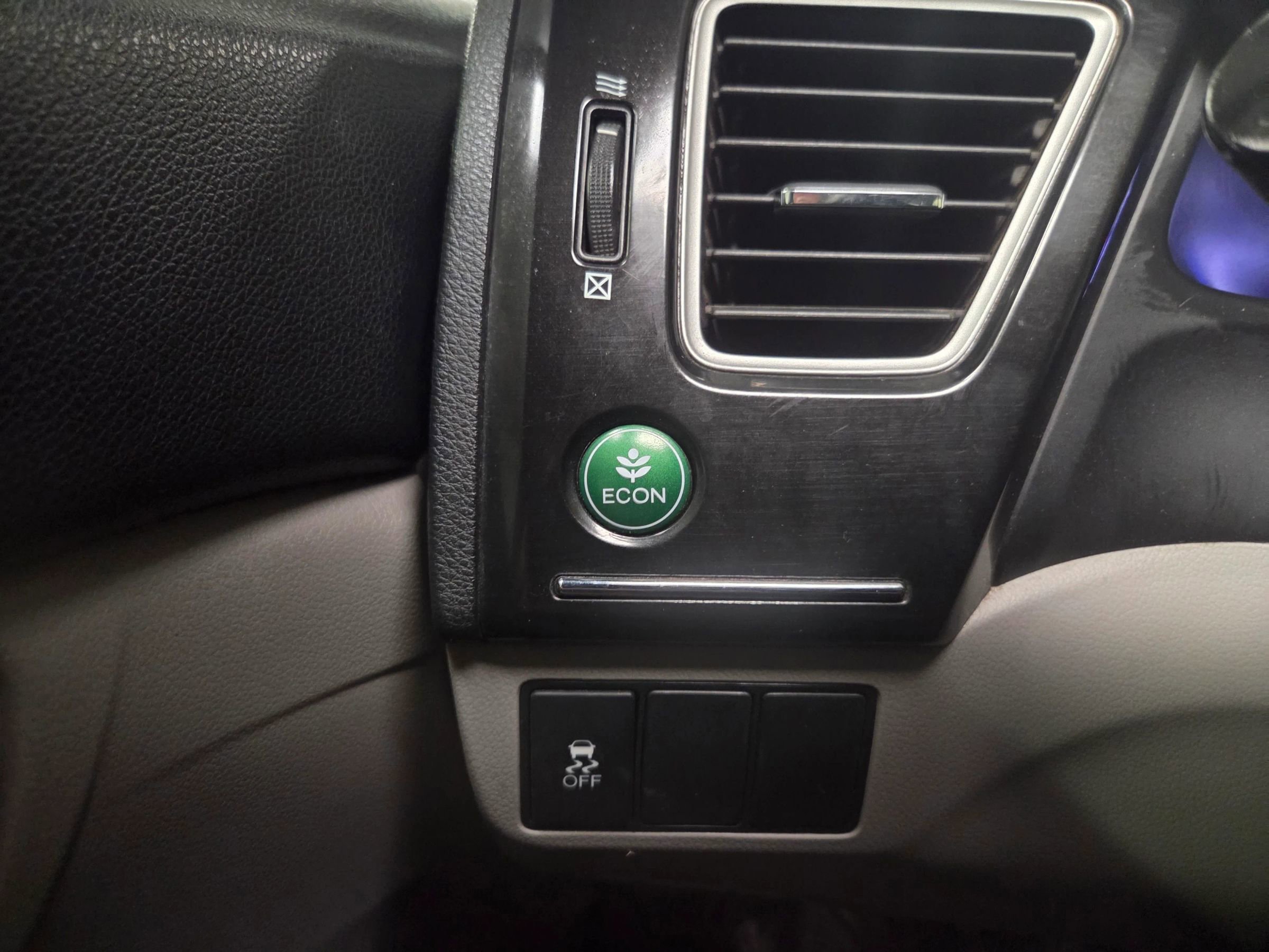 Used 2013 Honda Civic LX image 22