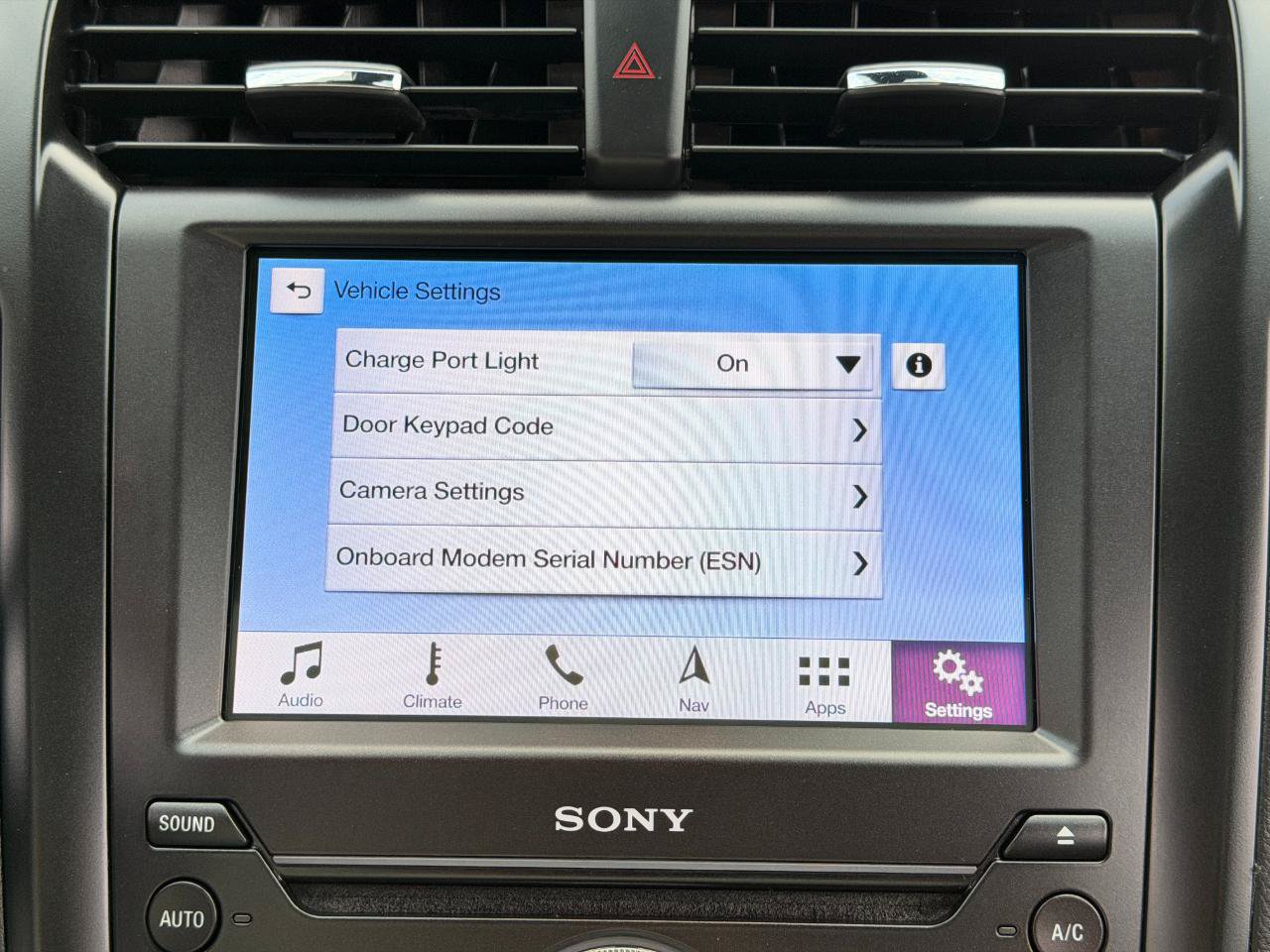 Used 2019 Ford Fusion Energi Titanium FWD image 63