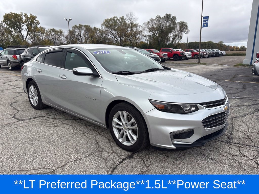 Used 2017 Chevrolet Malibu LT FWD image 8