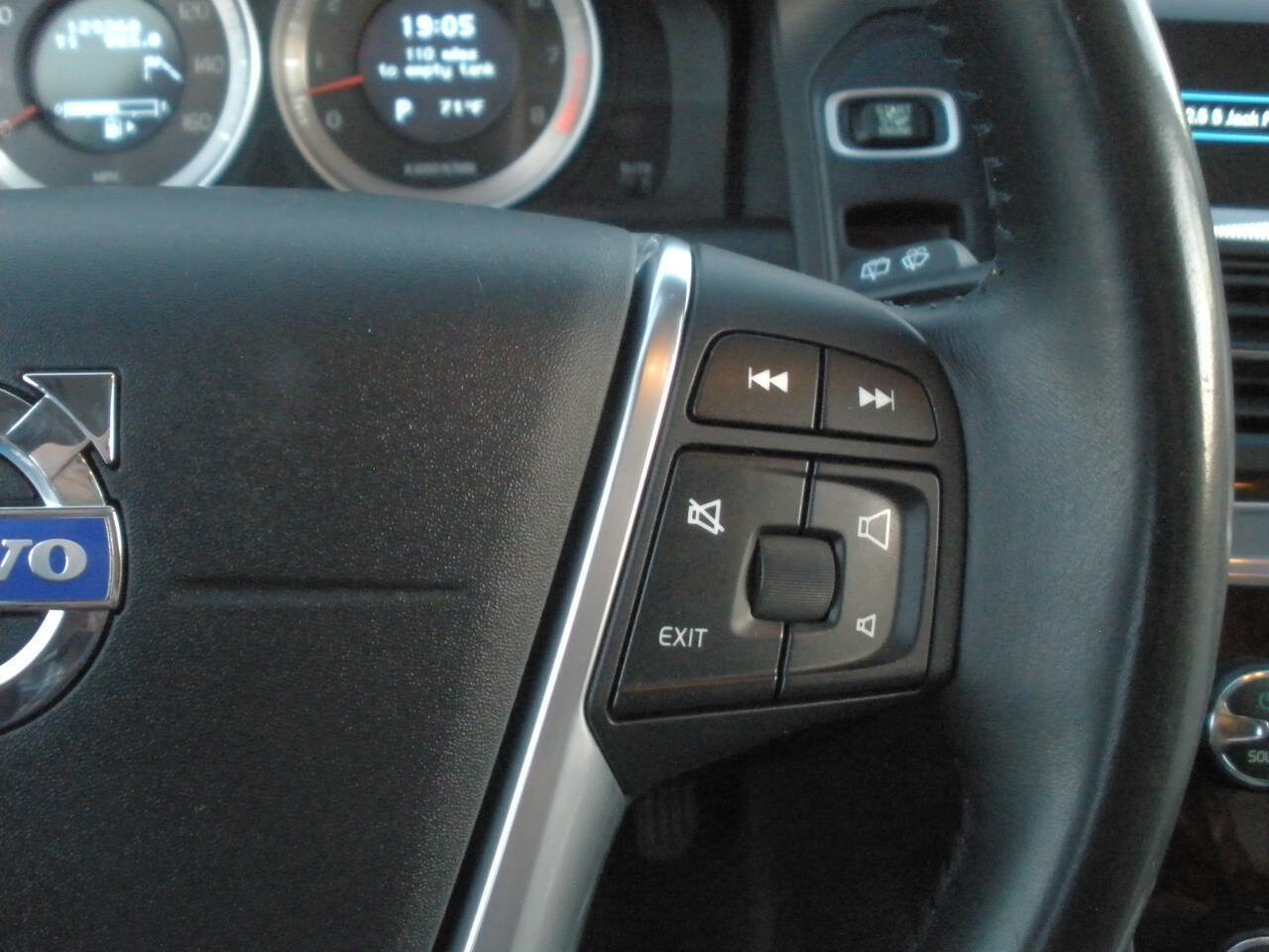 Used 2013 Volvo XC60 T6 image 35