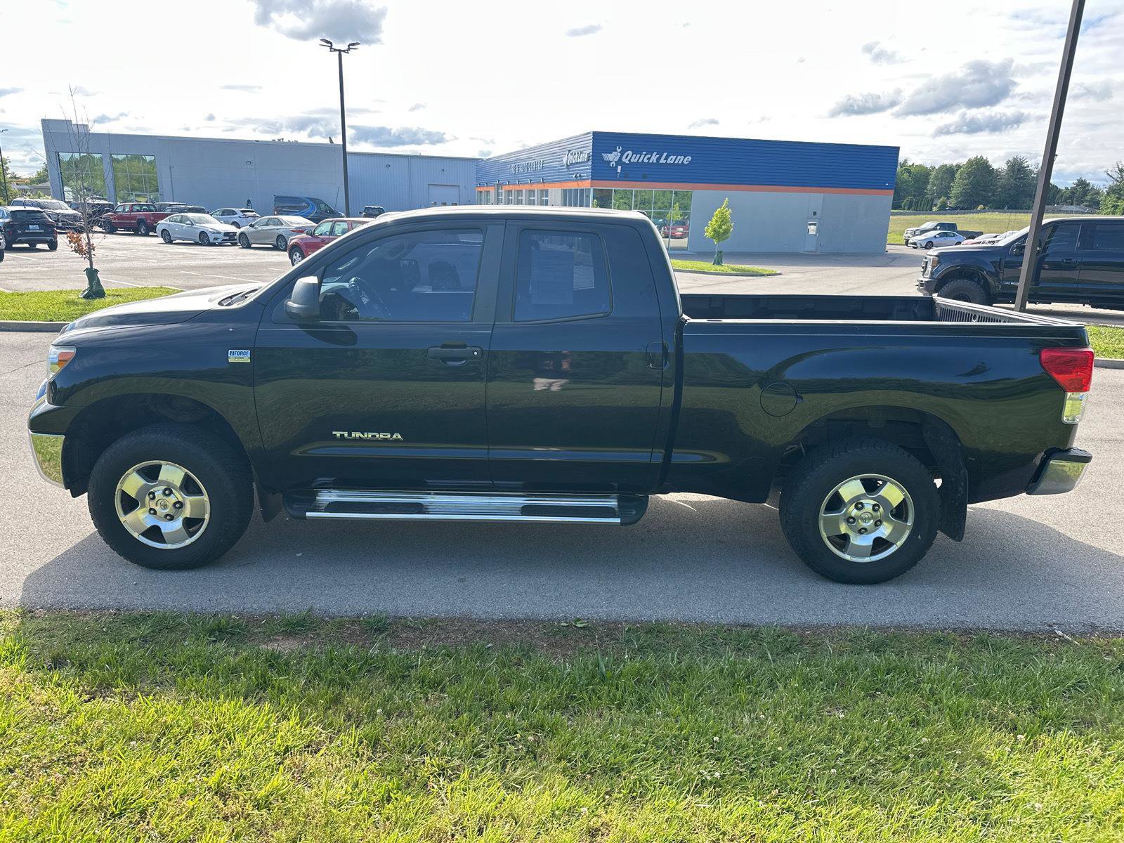 Used 2008 Toyota Tundra SR5 AWD/4WD image 4