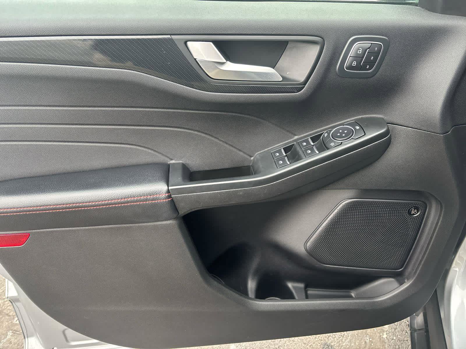 Used 2023 Ford Escape ST-Line Select w/ Tech Pack #2 image 28