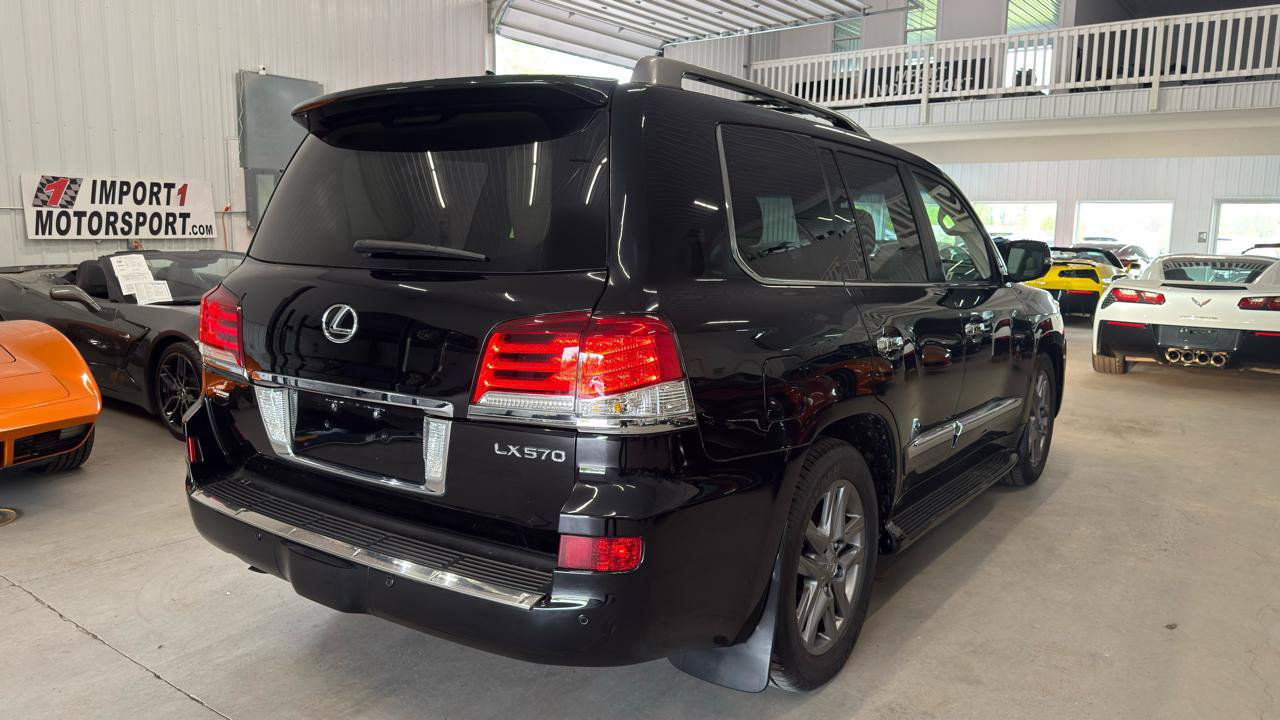 Used 2013 Lexus LX 570 4WD image 5