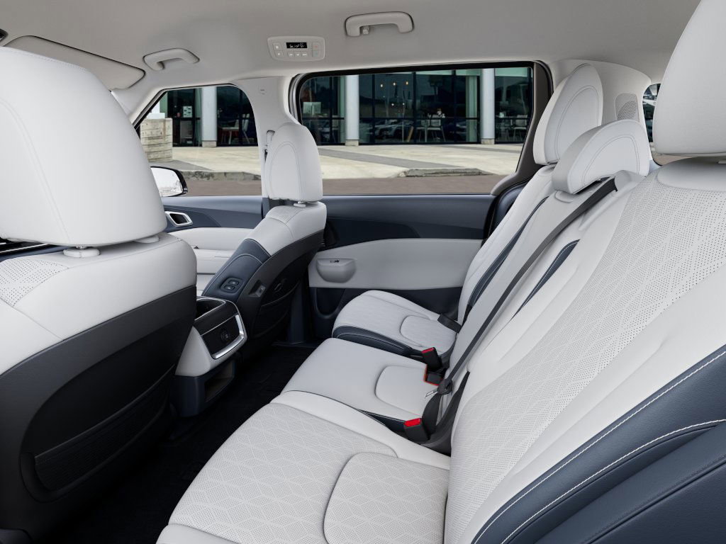 New 2026 Kia Carnival EX image 19