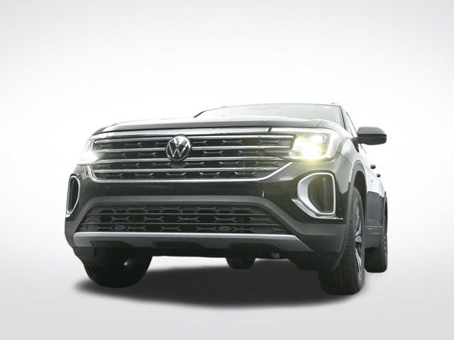 Used 2025 Volkswagen Atlas SE FWD image 31