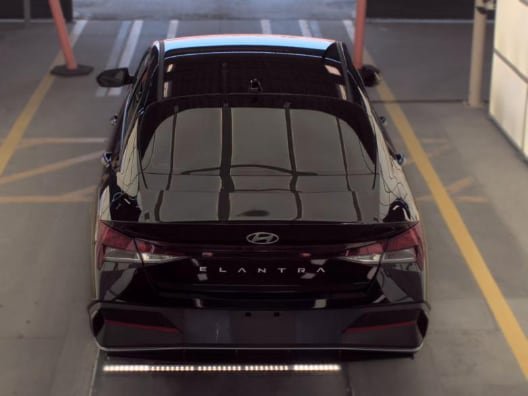 Used 2026 Hyundai Elantra SE FWD image 6