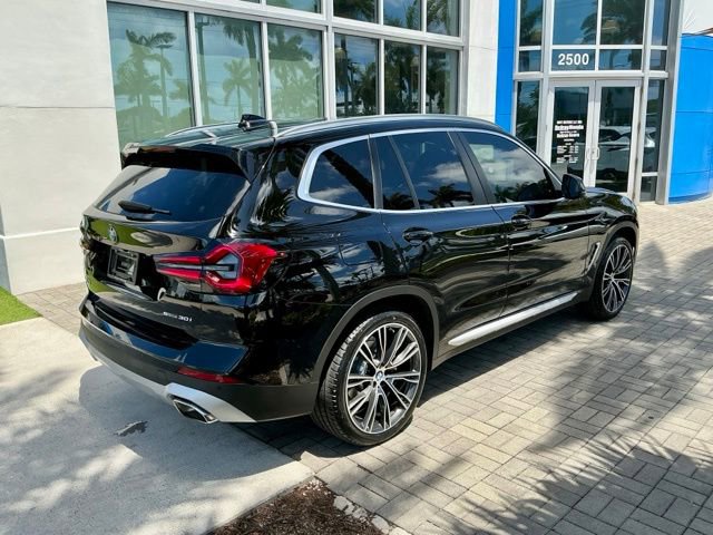 Used 2024 BMW X3 sDrive30i w/ Convenience Package RWD image 6