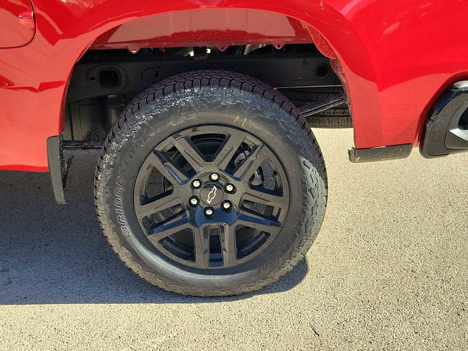New 2026 Chevrolet Silverado 1500 Custom Trail Boss w/ LPO, Dark Essentials Package AWD/4WD image 16