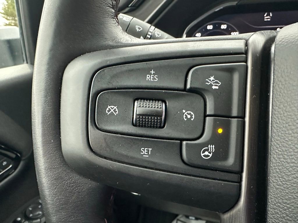 Used 2025 GMC Sierra 2500 AT4 w/ Technology Package image 29