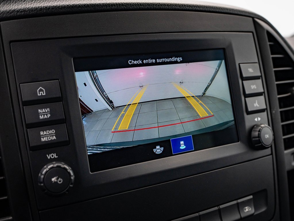 Used 2023 Mercedes-Benz Metris Passenger image 29