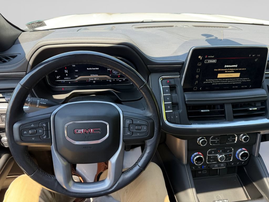 Used 2022 GMC Yukon SLT w/ SLT Luxury Package AWD/4WD image 25