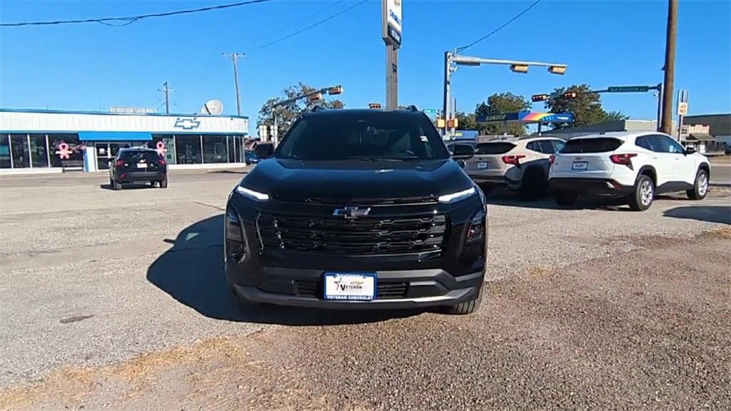 New 2026 Chevrolet Equinox LT w/ Midnight Edition image 3