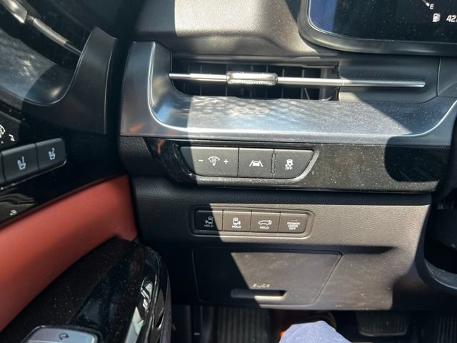 Certified 2022 Kia Carnival SX Prestige FWD image 12