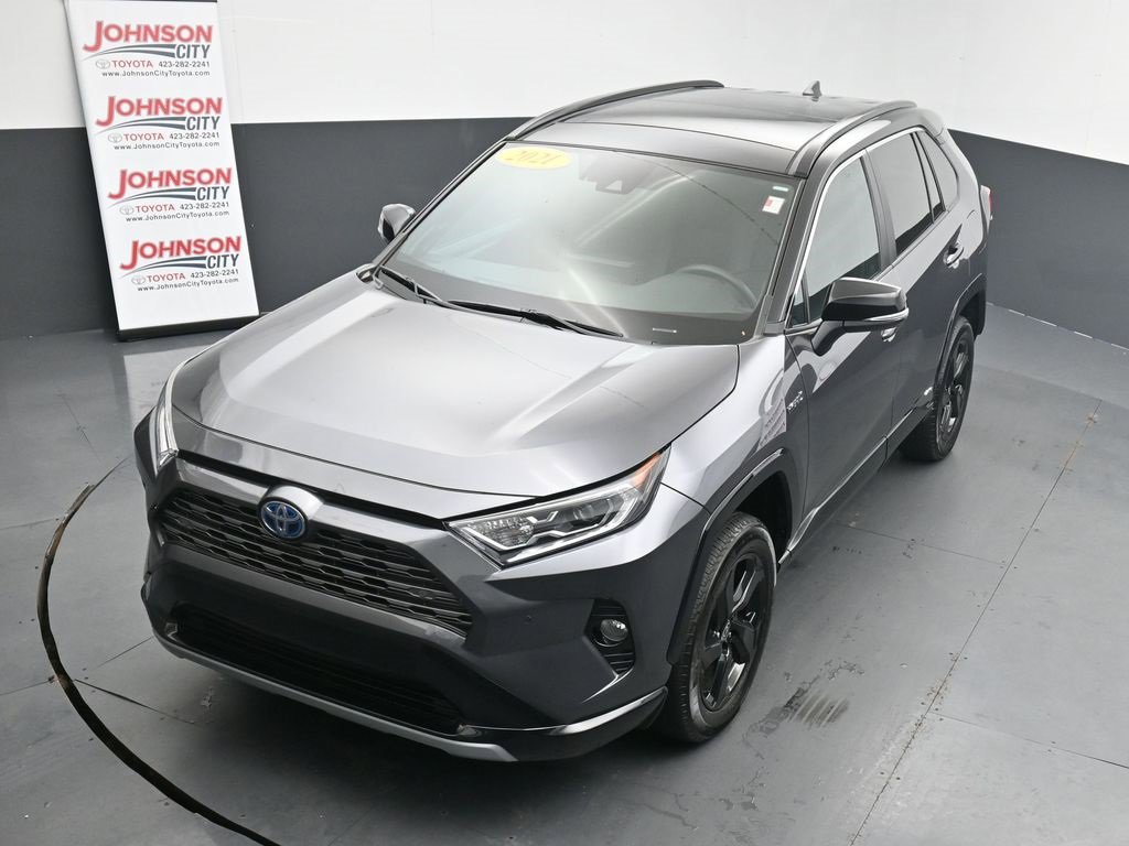 Used 2021 Toyota RAV4 XSE image 30