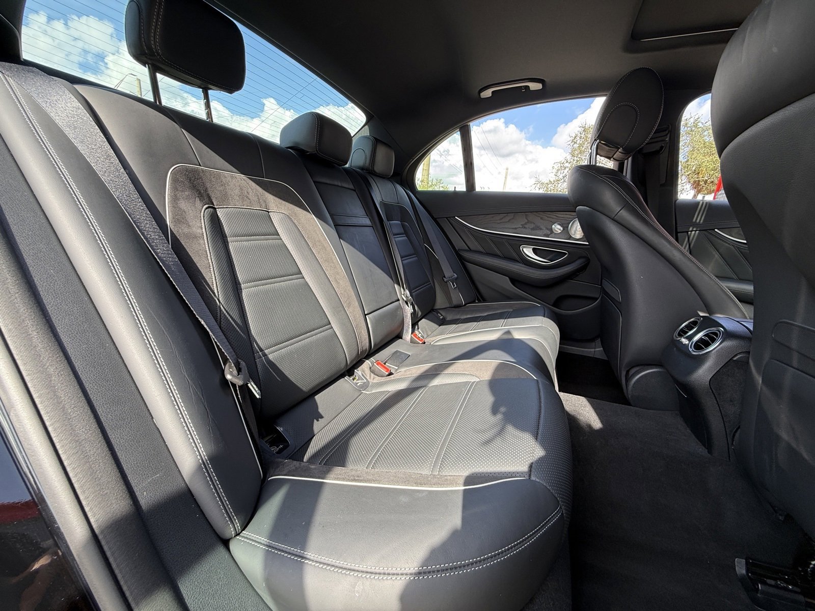 Used 2018 Mercedes-Benz E 63 AMG S image 16