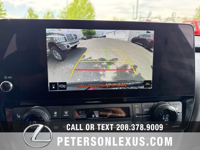 Used 2024 Toyota Grand Highlander AWD Hybrid image 16