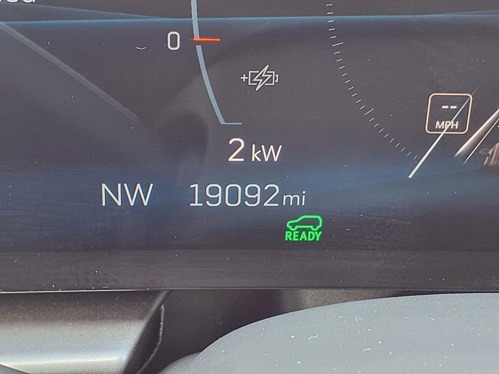 Used 2024 Cadillac Lyriq Tech w/ Driver Assist Package AWD/4WD image 38