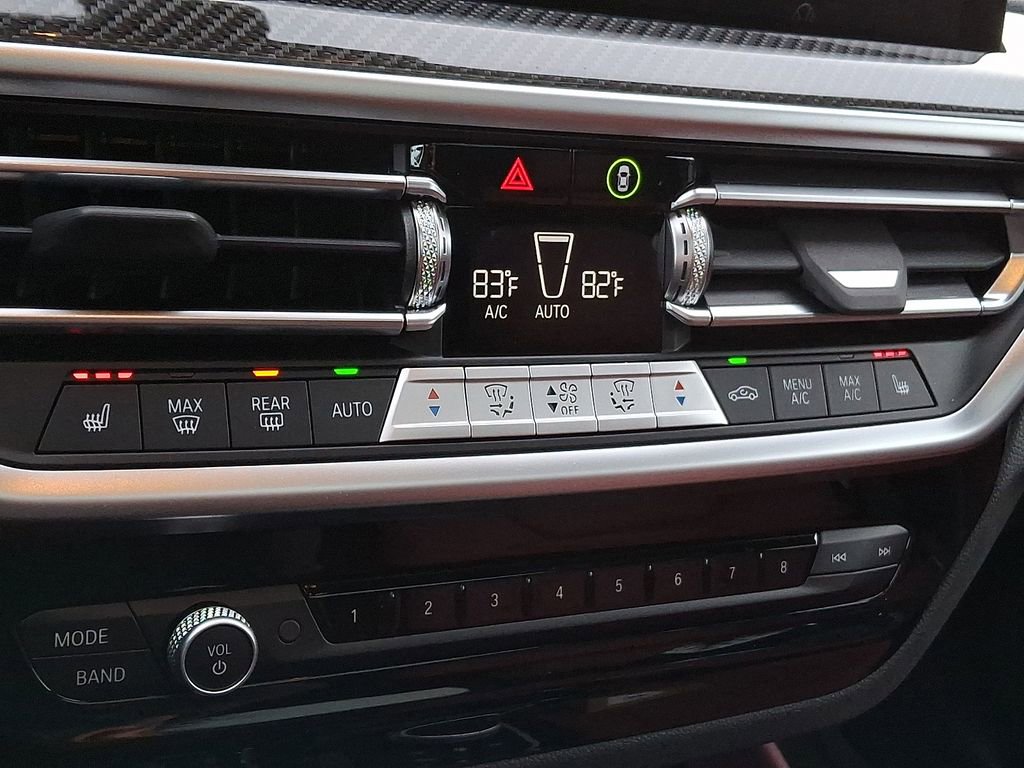 Certified 2024 BMW X4 M40i w/ Premium Package image 14