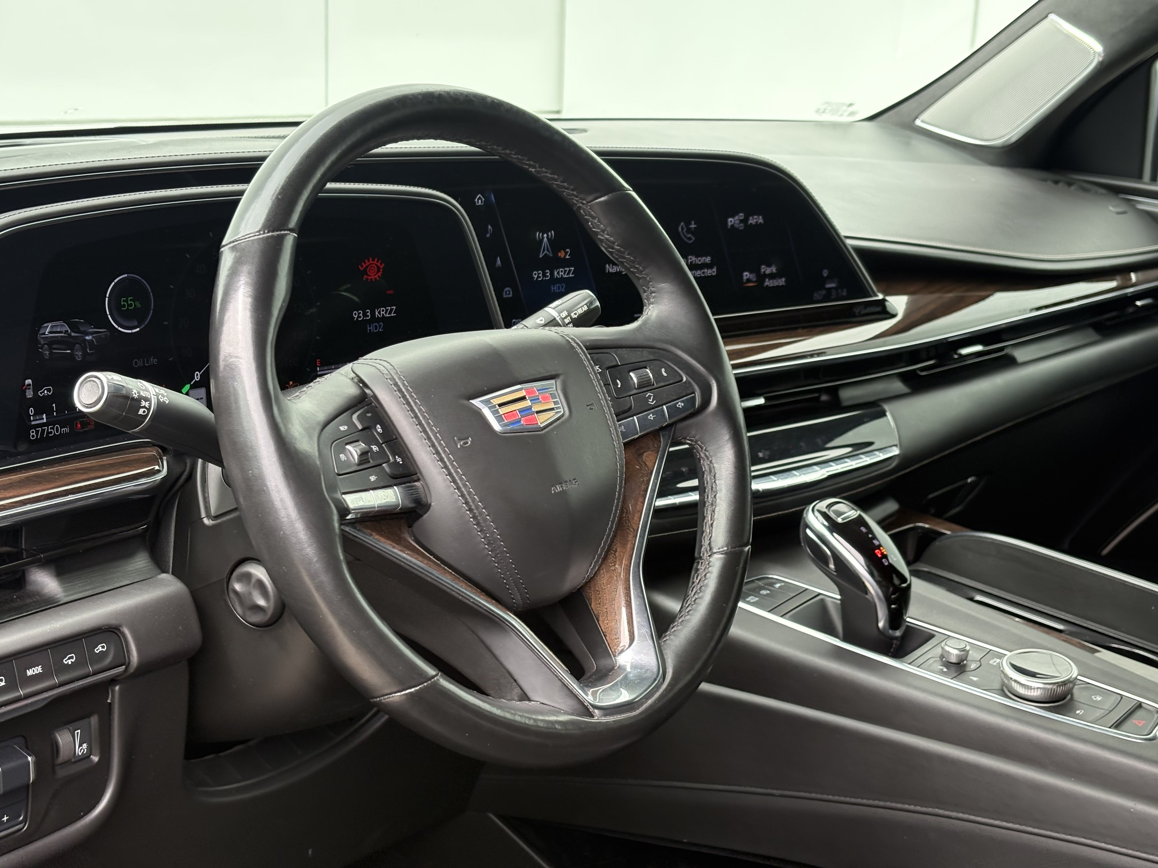 Used 2021 Cadillac Escalade ESV Sport Platinum AWD/4WD image 18