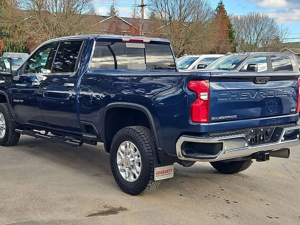Used 2021 Chevrolet Silverado 3500 LTZ w/ LTZ Convenience Package image 5