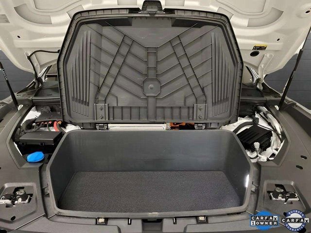 Used 2024 Audi Q8 e-tron Premium image 84