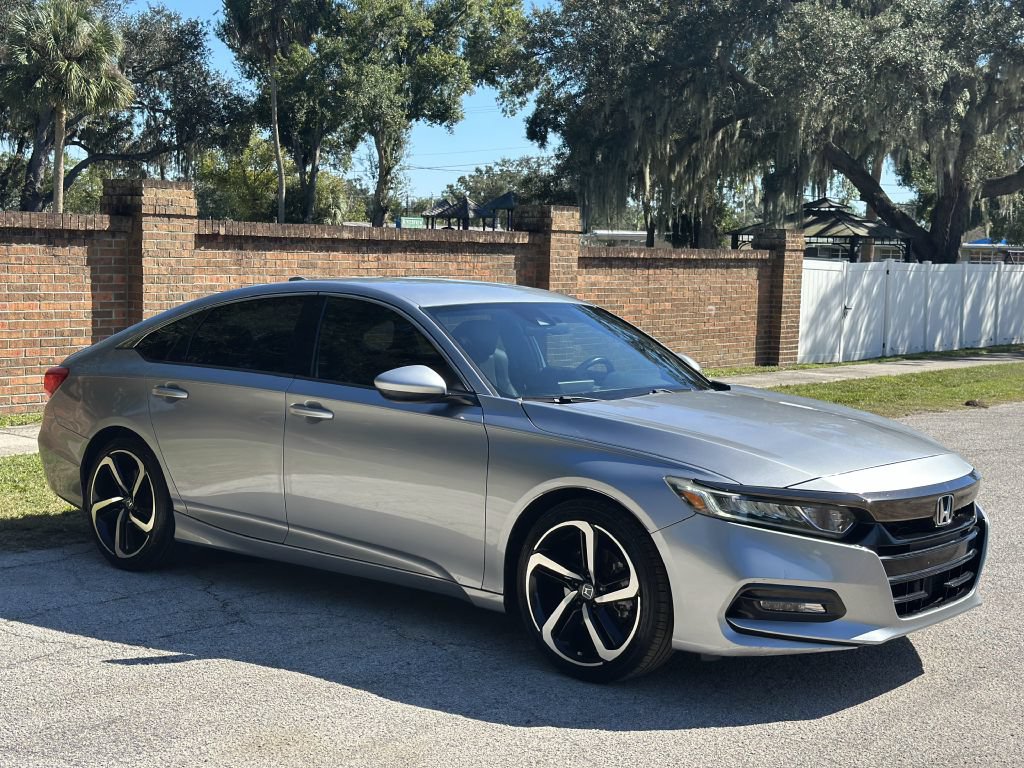 Used 2018 Honda Accord Sport image 5