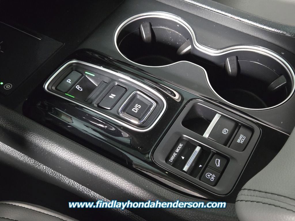 Certified 2025 Honda Pilot Touring image 31
