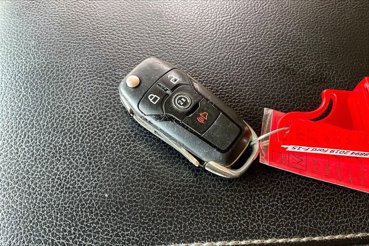 Used 2019 Ford F150 XLT w/ Equipment Group 302A Luxury image 33