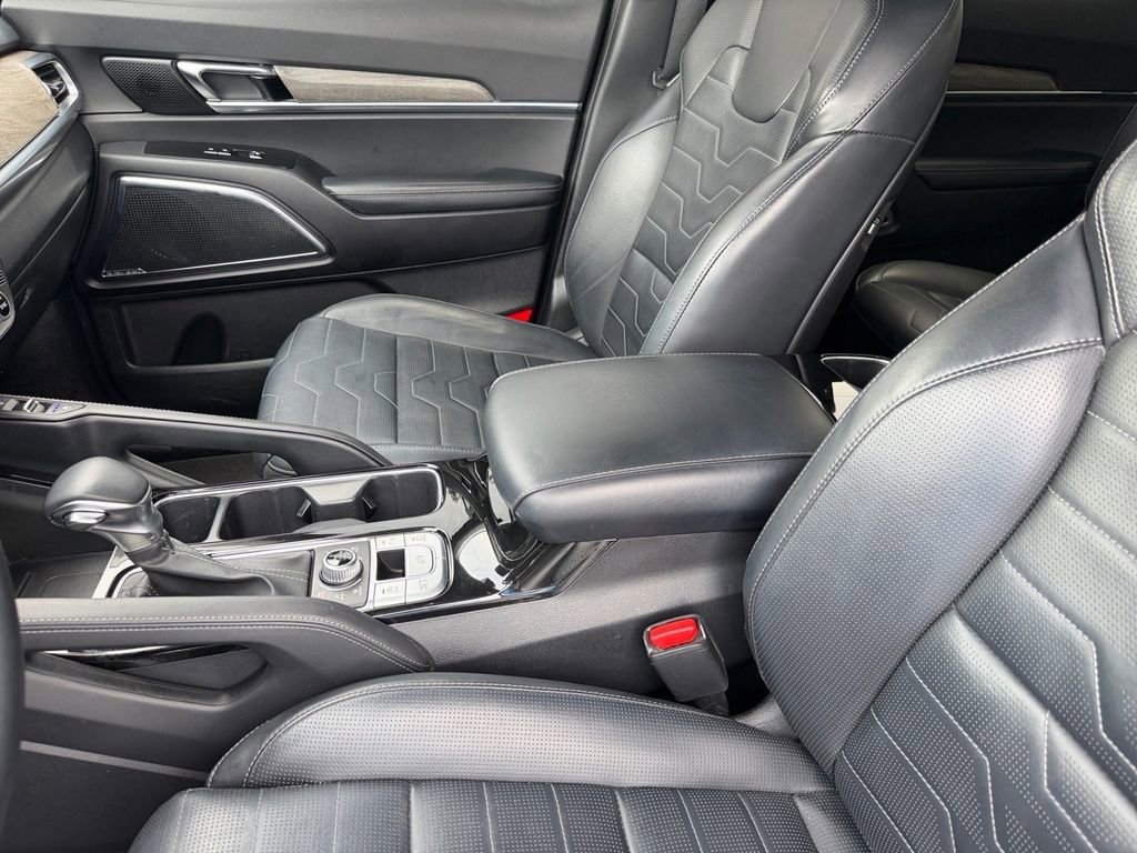 Used 2022 Kia Telluride SX w/ SX Prestige Package AWD/4WD image 12