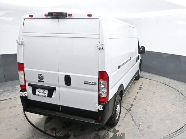 Used 2024 RAM ProMaster 2500 w/ Convenience Group image 26