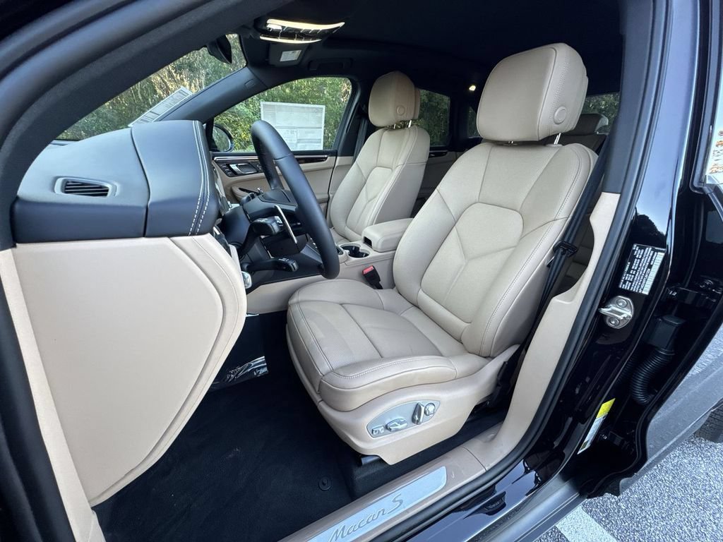 New 2026 Porsche Macan S AWD/4WD image 5