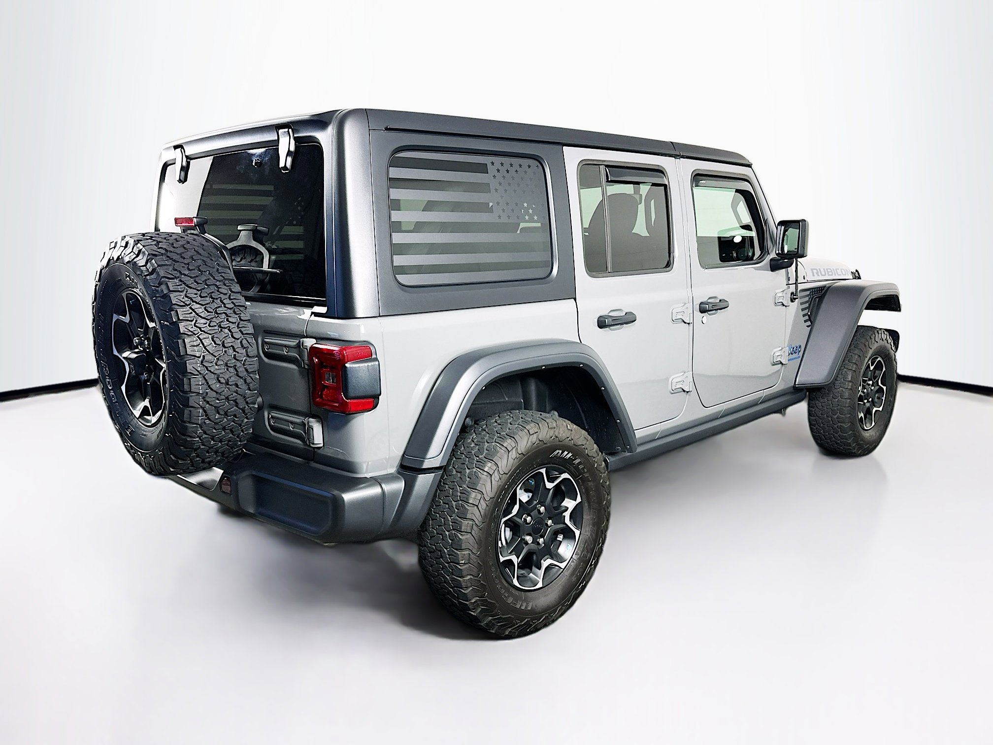 Used 2023 Jeep Wrangler Unlimited Rubicon 4xe AWD/4WD image 9