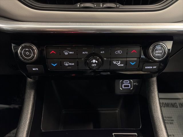 Used 2023 Jeep Compass Limited image 20